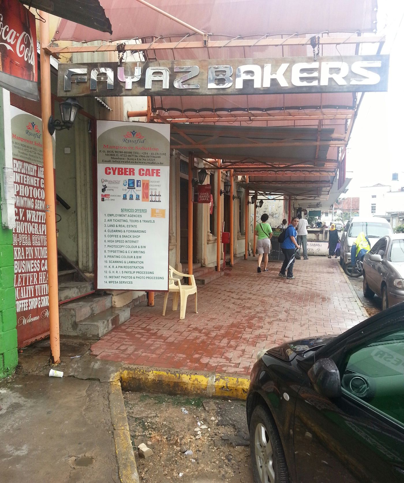 People using internet services at a Kenyan cyber café